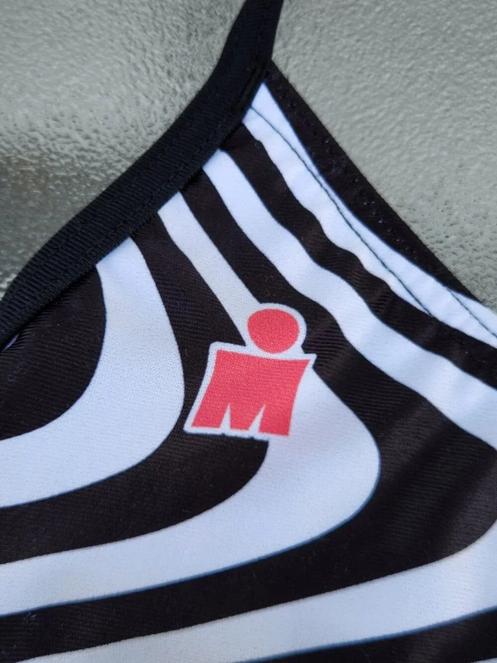 IM Sports Bra (ROKA) - Picture 3 of 5